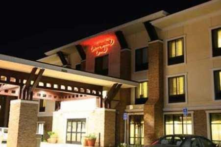 Hotel Hampton By Hilton Brentwood Esterno foto